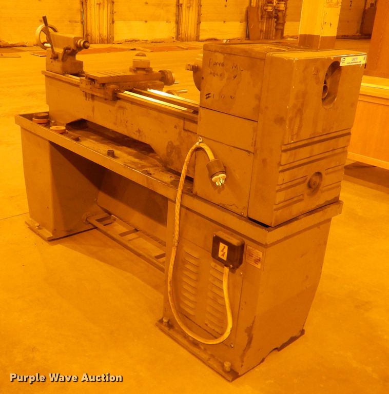 image for item IJ9273 1995 Jet GH-1340T lathe