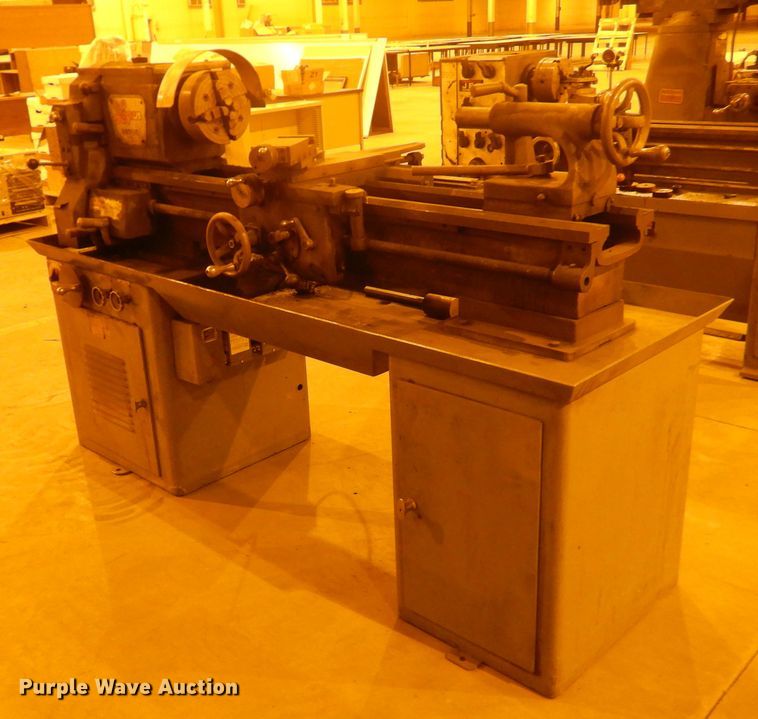 image for item IJ9274 Logan 6561H lathe