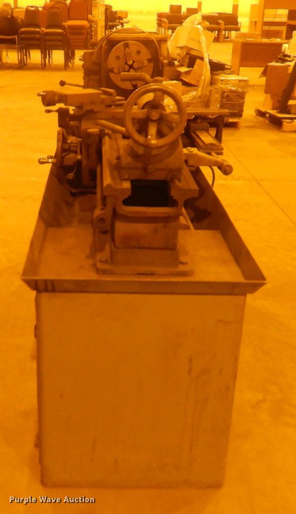 image for item IJ9274 Logan 6561H lathe