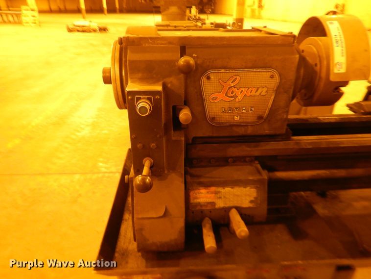 image for item IJ9274 Logan 6561H lathe