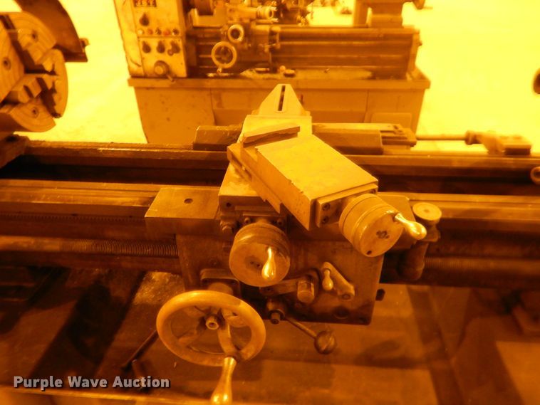 image for item IJ9274 Logan 6561H lathe
