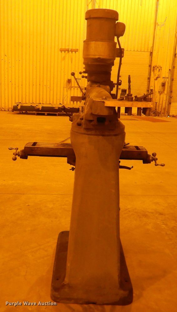 image for item IJ9276 Bridgeport milling machine