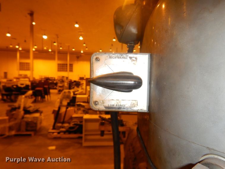 image for item IJ9276 Bridgeport milling machine