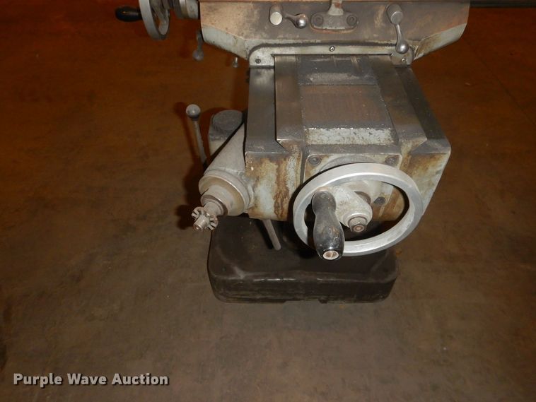 image for item IJ9277 1985 Supermax milling machine