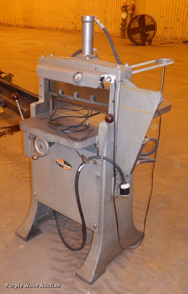 image for item IJ9278 Challenge HB paper cutter