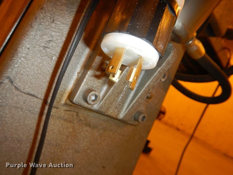 image for item IJ9278 Challenge HB paper cutter