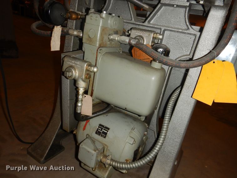 image for item IJ9278 Challenge HB paper cutter