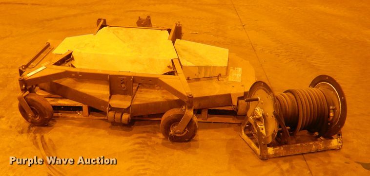 image for item IJ9281 Lawn and garden equipment