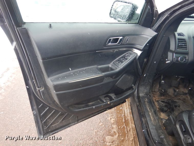 image for item IK9959 2016 Ford Explorer Police  SUV