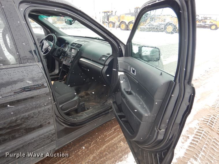 image for item IK9959 2016 Ford Explorer Police  SUV