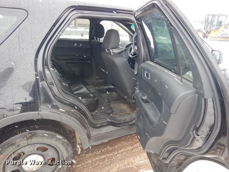 image for item IK9959 2016 Ford Explorer Police  SUV