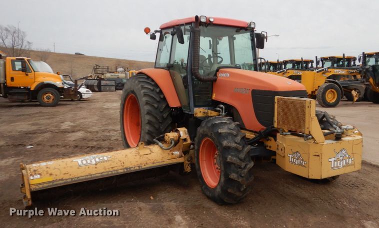 image for item IK9960 Kubota M125X  MFWD tractor
