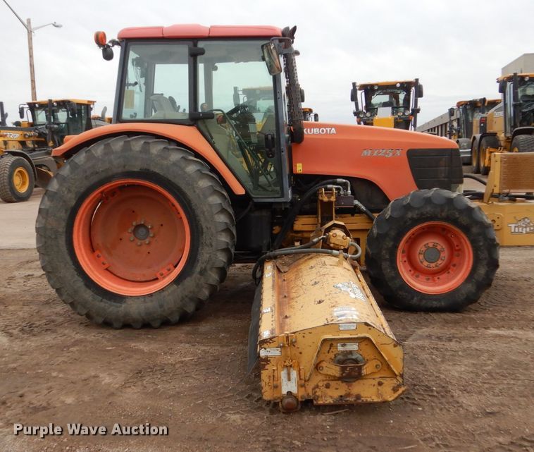 image for item IK9960 Kubota M125X  MFWD tractor