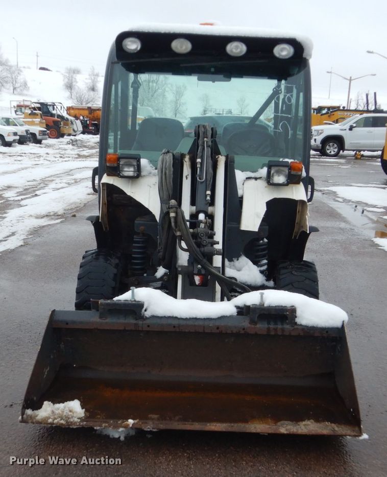 image for item IK9963 Bobcat Toolcat 5600  utility vehicle