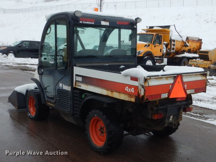 image for item IK9963 Bobcat Toolcat 5600  utility vehicle