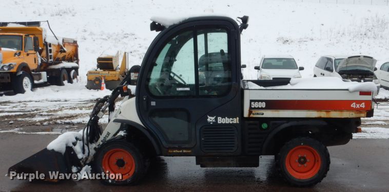 image for item IK9963 Bobcat Toolcat 5600  utility vehicle