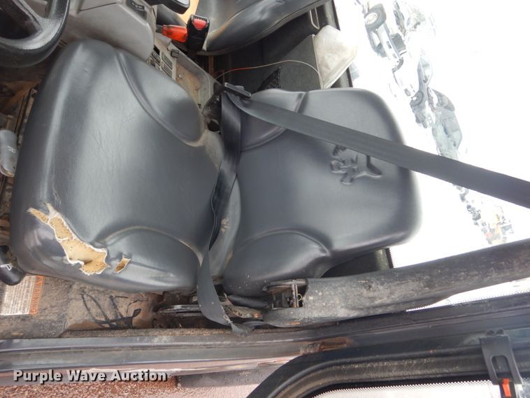 image for item IK9963 Bobcat Toolcat 5600  utility vehicle