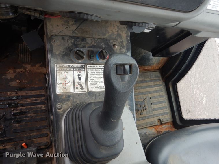 image for item IK9963 Bobcat Toolcat 5600  utility vehicle