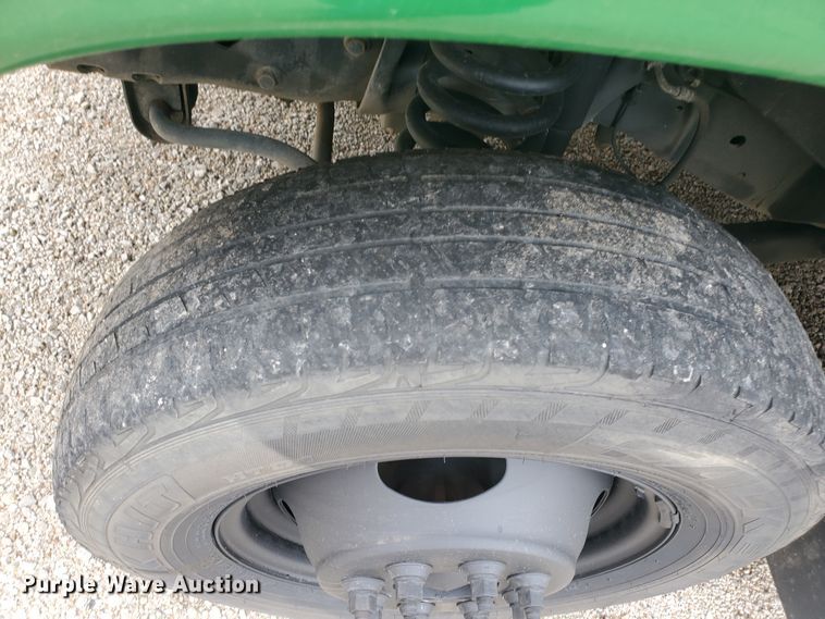 image for item IL9049 2012 Ford E450  shuttle bus