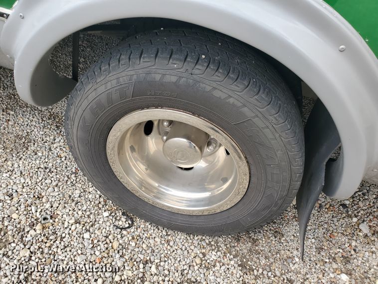 image for item IL9050 2012 Ford E450  shuttle bus