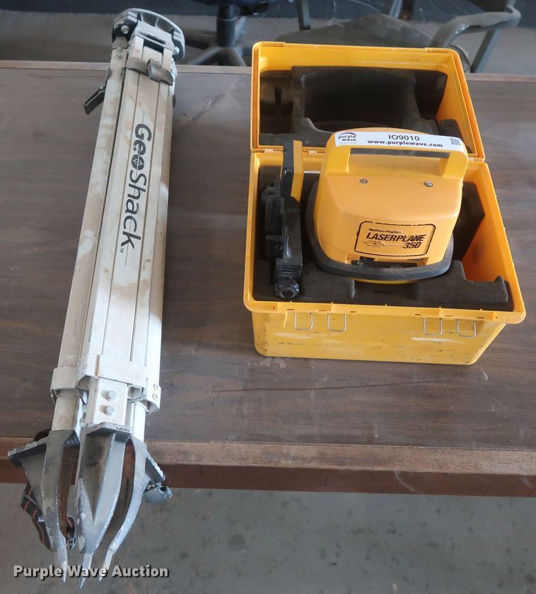 image for item IO9010 Spectra Physics Laser Plane 350 laser level