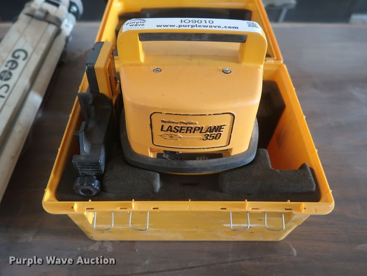 image for item IO9010 Spectra Physics Laser Plane 350 laser level