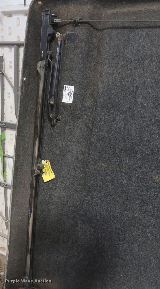 image for item IO9011 A.R.E. fiberglass bed cover