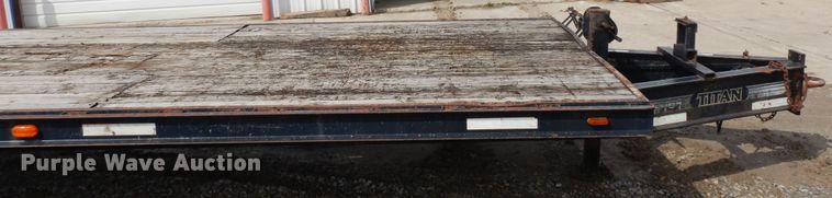 image for item IP9104 1996 Titan  equipment trailer