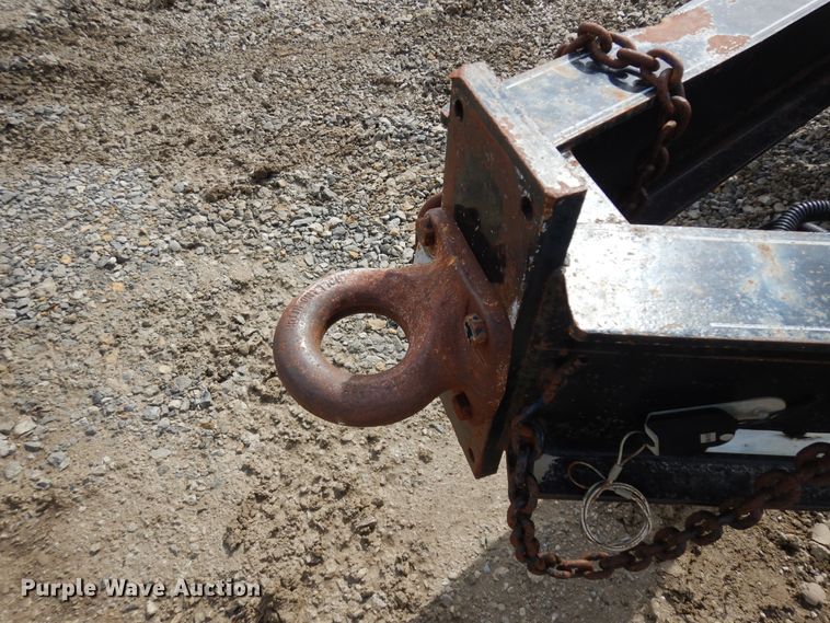 image for item IP9104 1996 Titan  equipment trailer