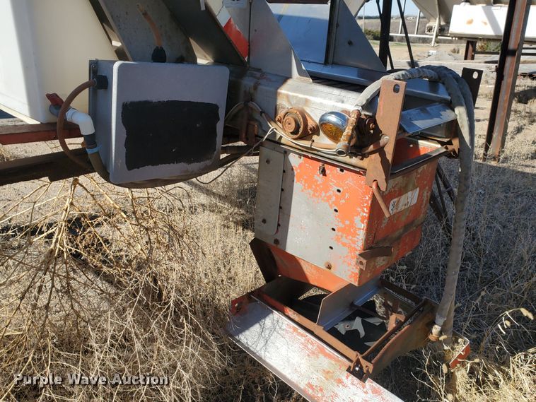 image for item IX9003 Swenson stainless steel spreader