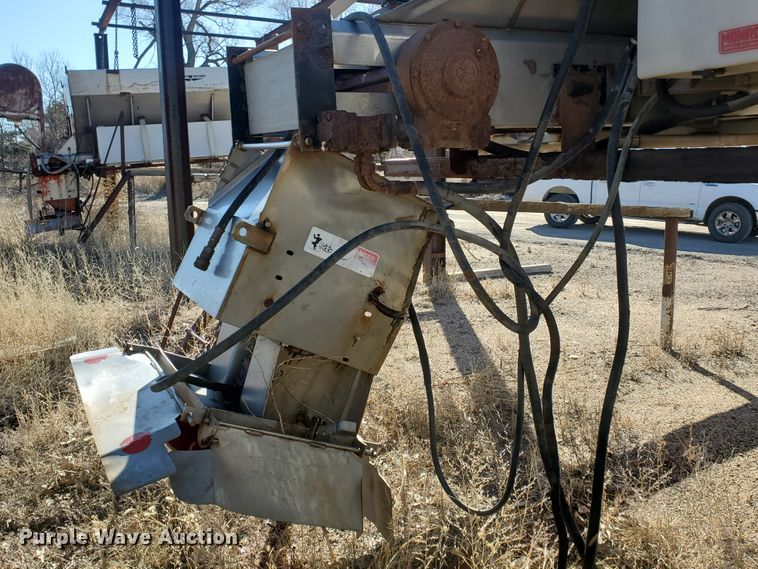 image for item IX9004 Monroe MV-156-84-56 stainless steel spreader