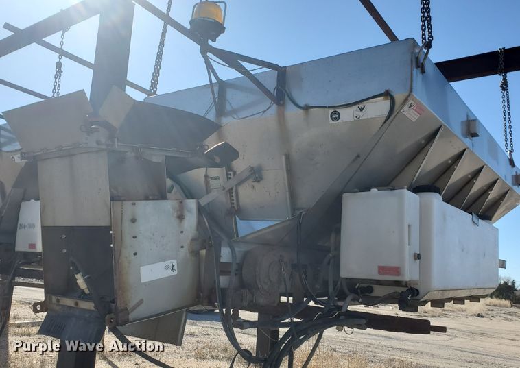 image for item IX9005 Monroe MV-156-84-56 stainless steel spreader