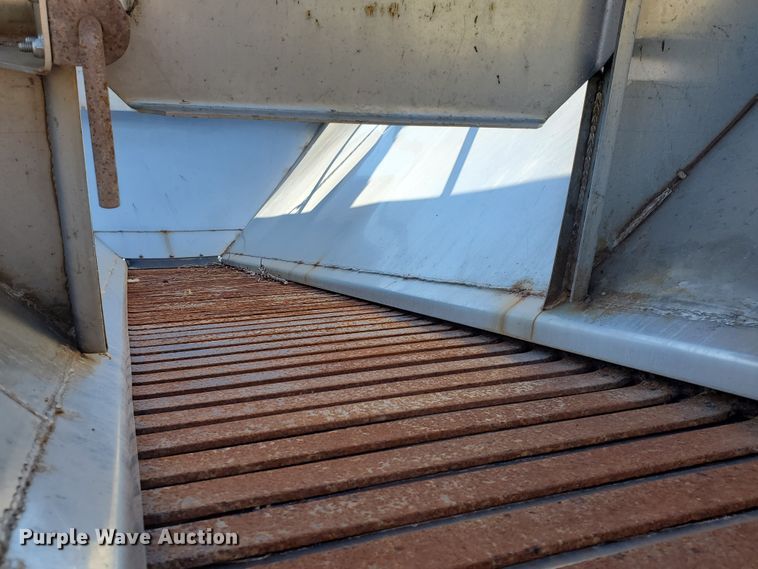 image for item IX9005 Monroe MV-156-84-56 stainless steel spreader