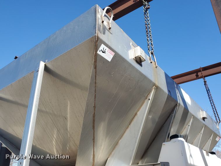 image for item IX9005 Monroe MV-156-84-56 stainless steel spreader