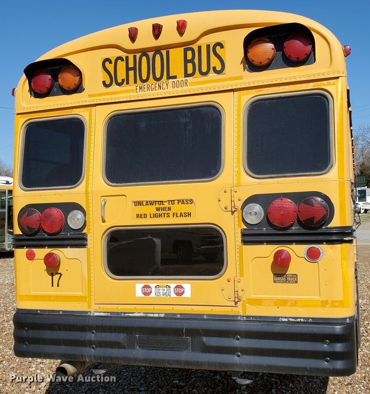 image for item IX9036 2000 International 3800  school bus