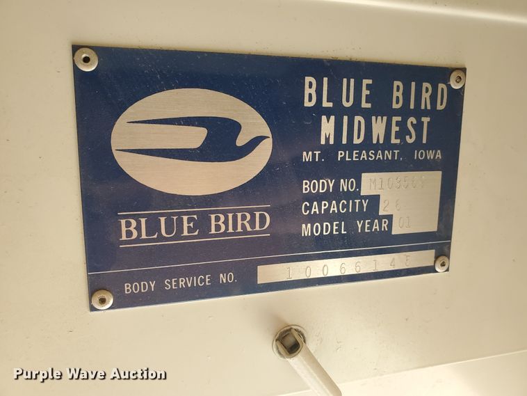 image for item IX9037 2001 International 3800  school bus