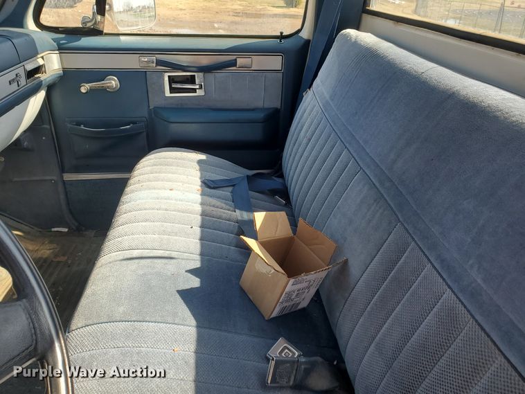 image for item IX9038 1986 Chevrolet C10  pickup truck