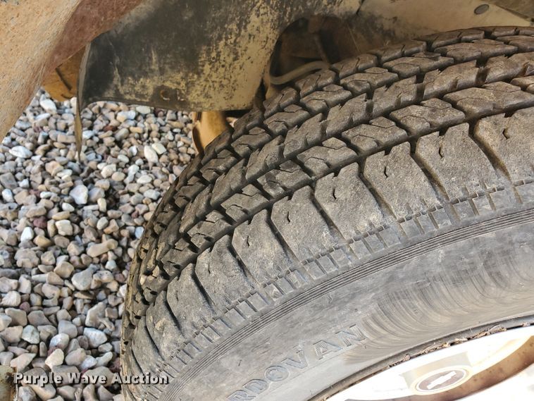 image for item IX9038 1986 Chevrolet C10  pickup truck