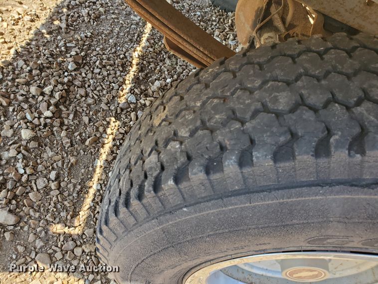 image for item IX9038 1986 Chevrolet C10  pickup truck