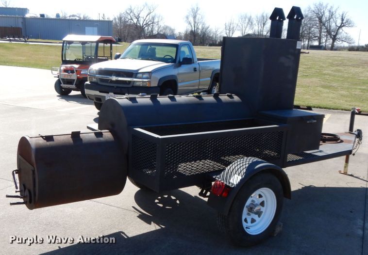 image for item IX9377 Gator Pit, LLC smoker