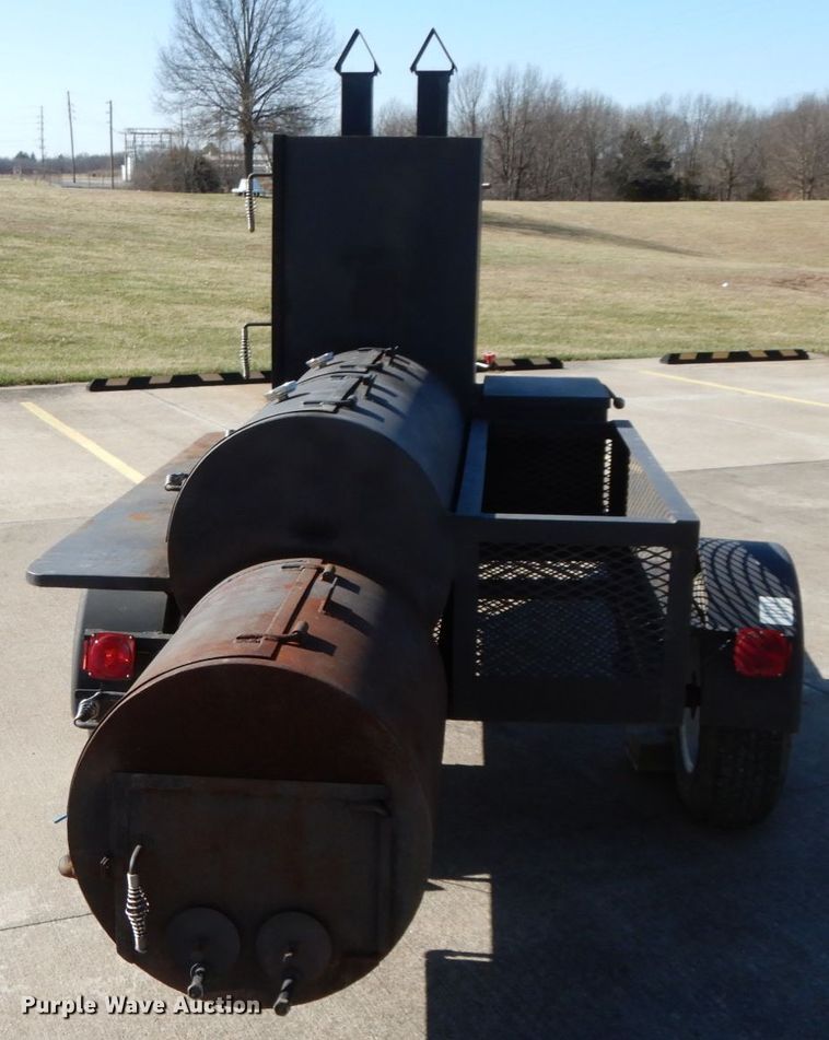 image for item IX9377 Gator Pit, LLC smoker