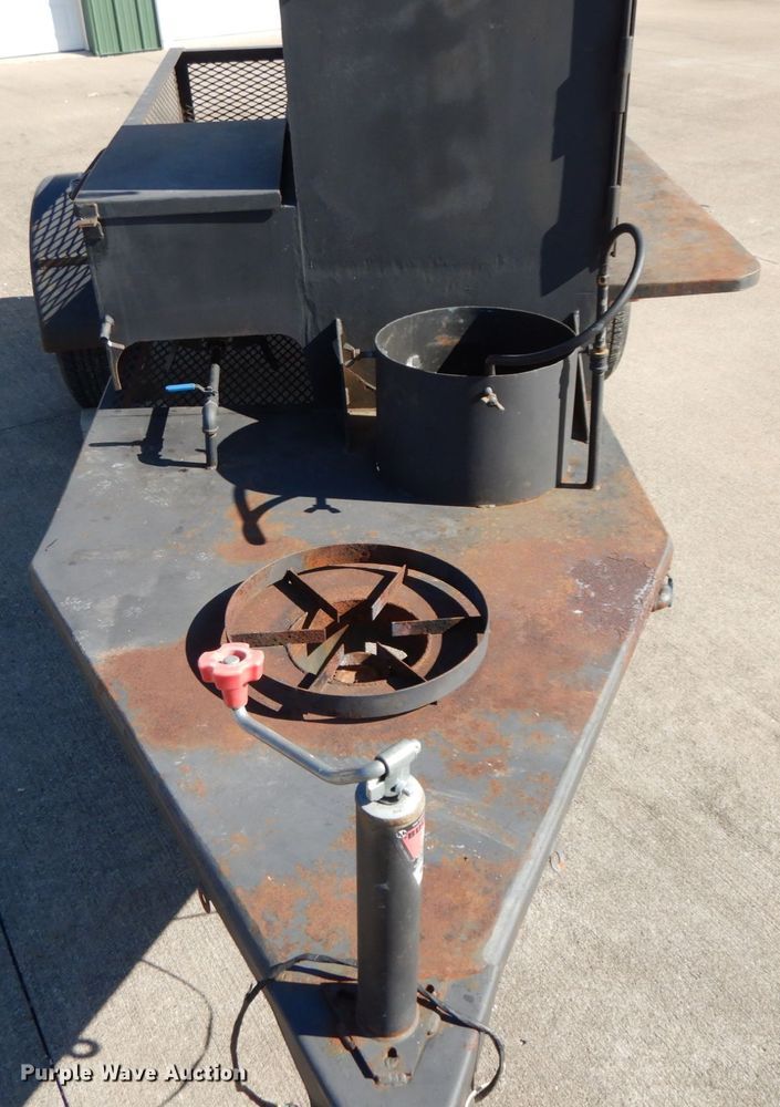 image for item IX9377 Gator Pit, LLC smoker