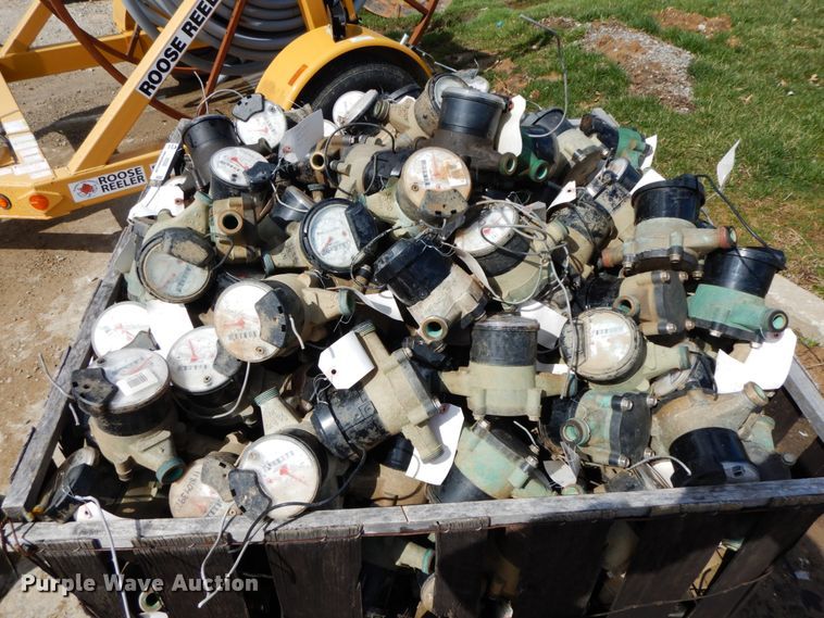 image for item IX9392 Approximately 600 brass water meters