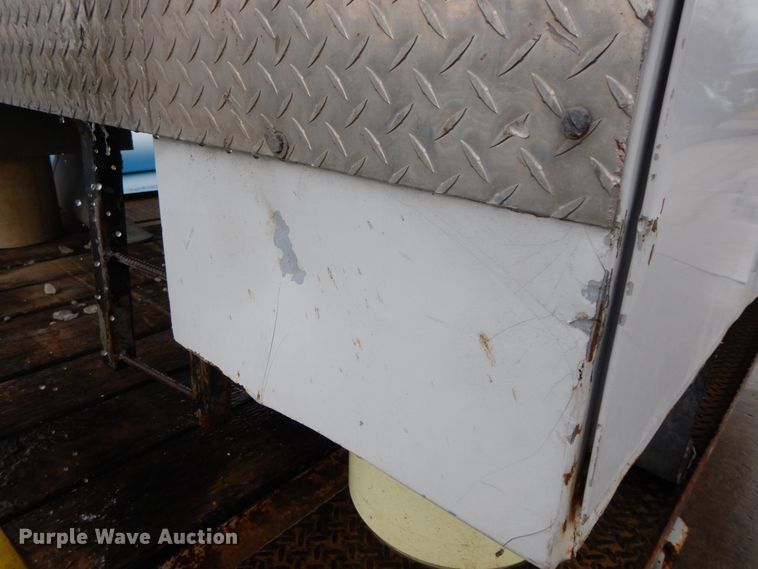 image for item IX9393 Knapheide 6133HC utility bed