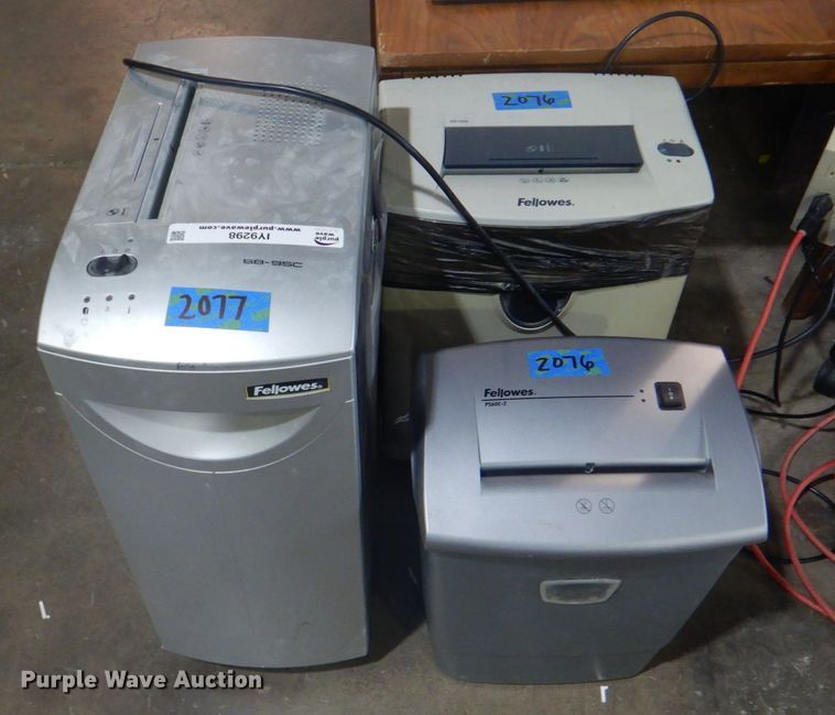 (2) Fellows shredders in Tulsa, OK Item IY9298 sold Purple Wave