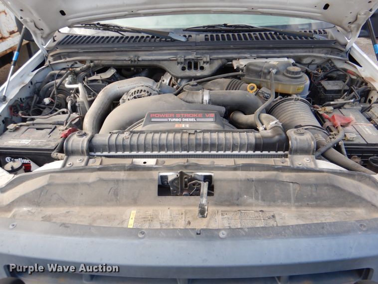 image for item IY9406 2006 Ford F450 Super Duty XL  flatbed truck