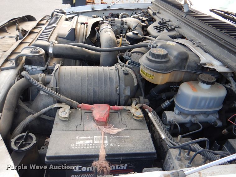 image for item IY9406 2006 Ford F450 Super Duty XL  flatbed truck