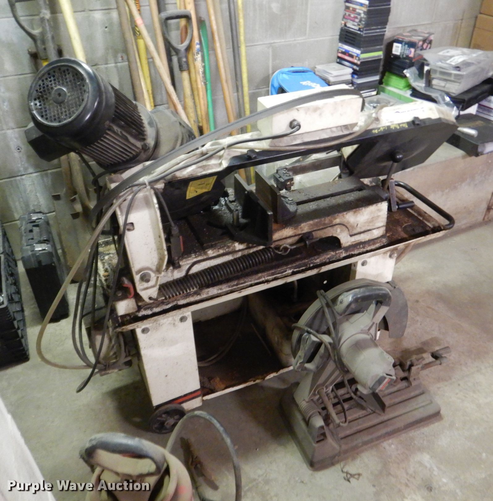 Jet HBS-314GHB bandsaw in Sioux Falls, SD | Item HE9514 sold | Purple Wave