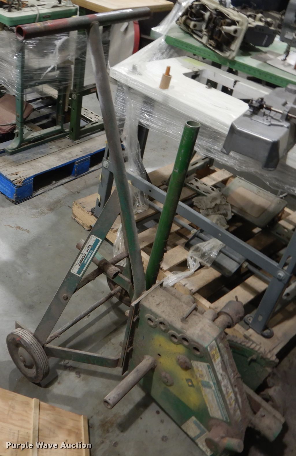 Greenlee 1818 pipe bender in Sioux Falls, SD Item HE9575 sold