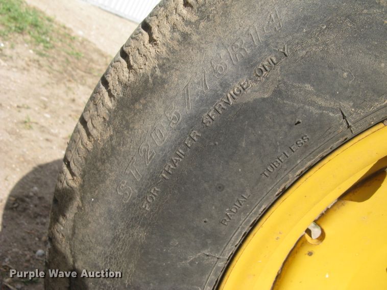 image for item DC1484 Vermeer R2300 hay rake